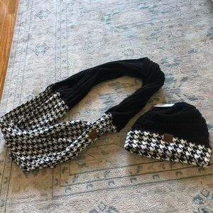 Hat and Scarf Set